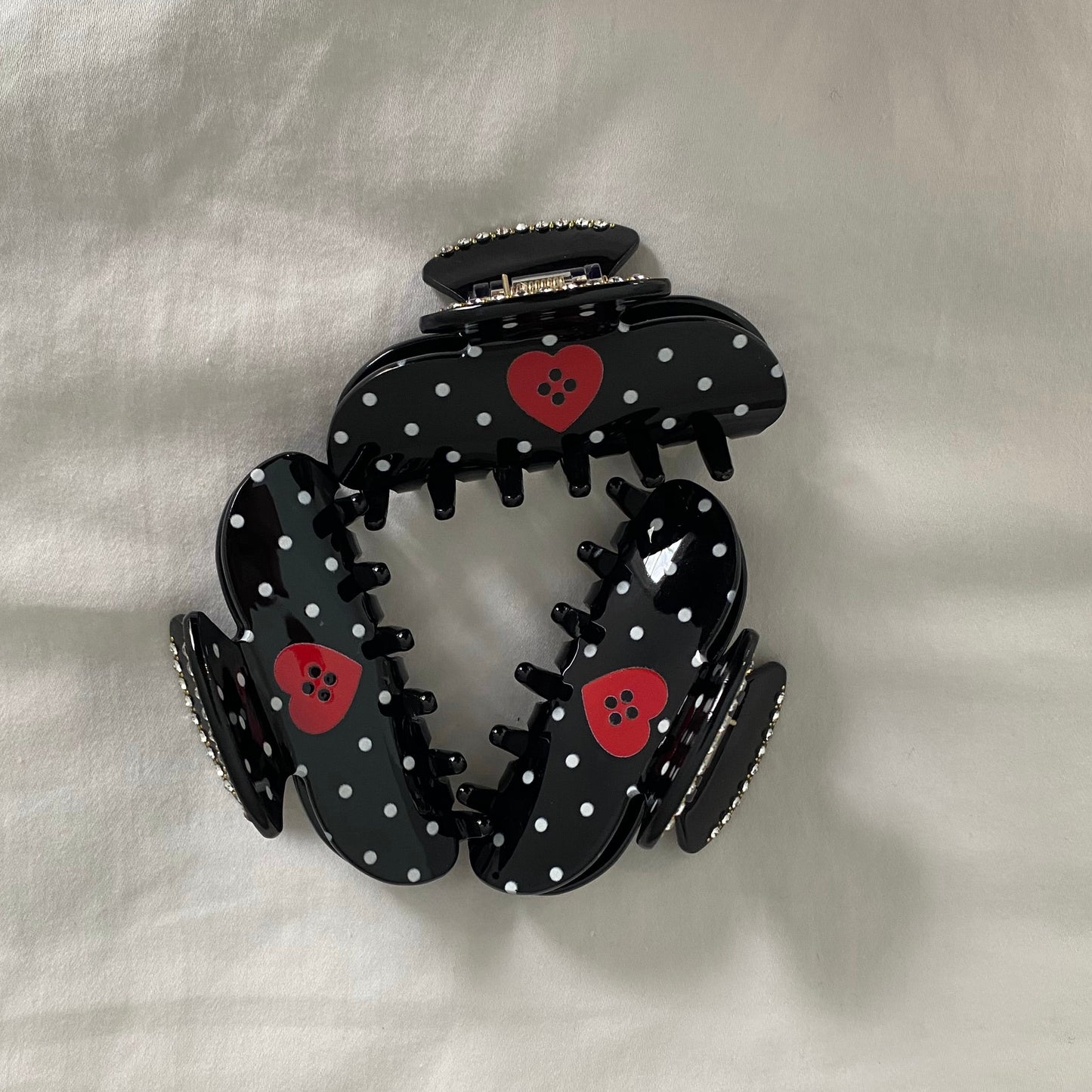 Love Button Clip