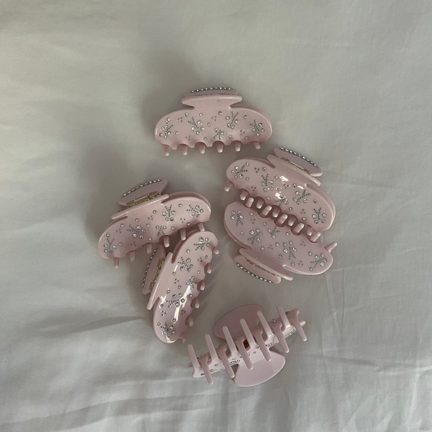 Blush butterfly clip