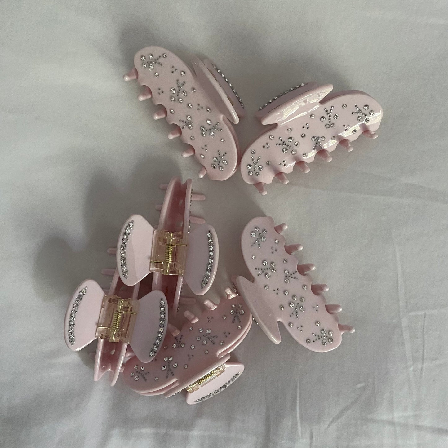 Blush butterfly clip